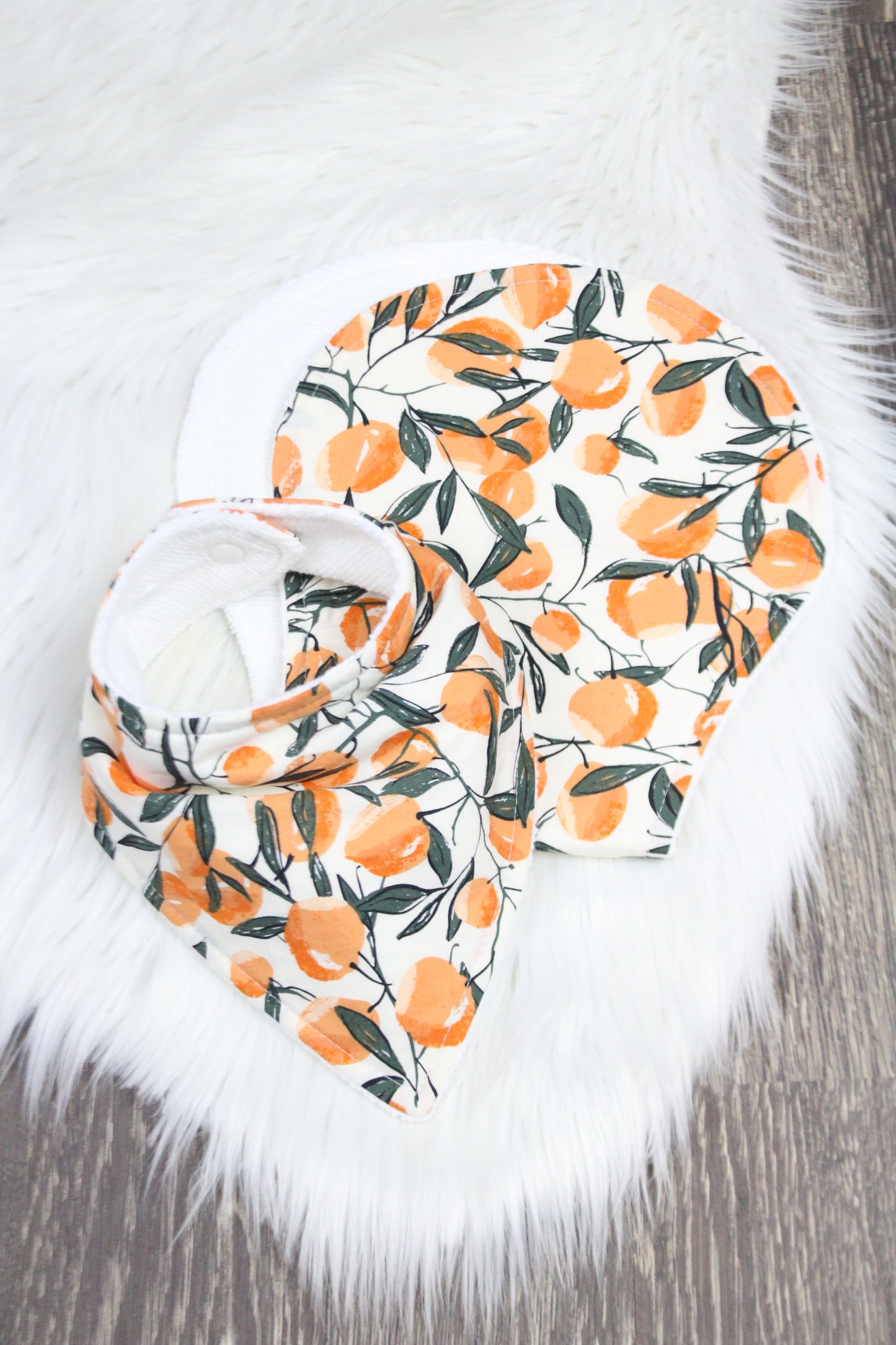 Peaches Bibdana and Burp Cloth