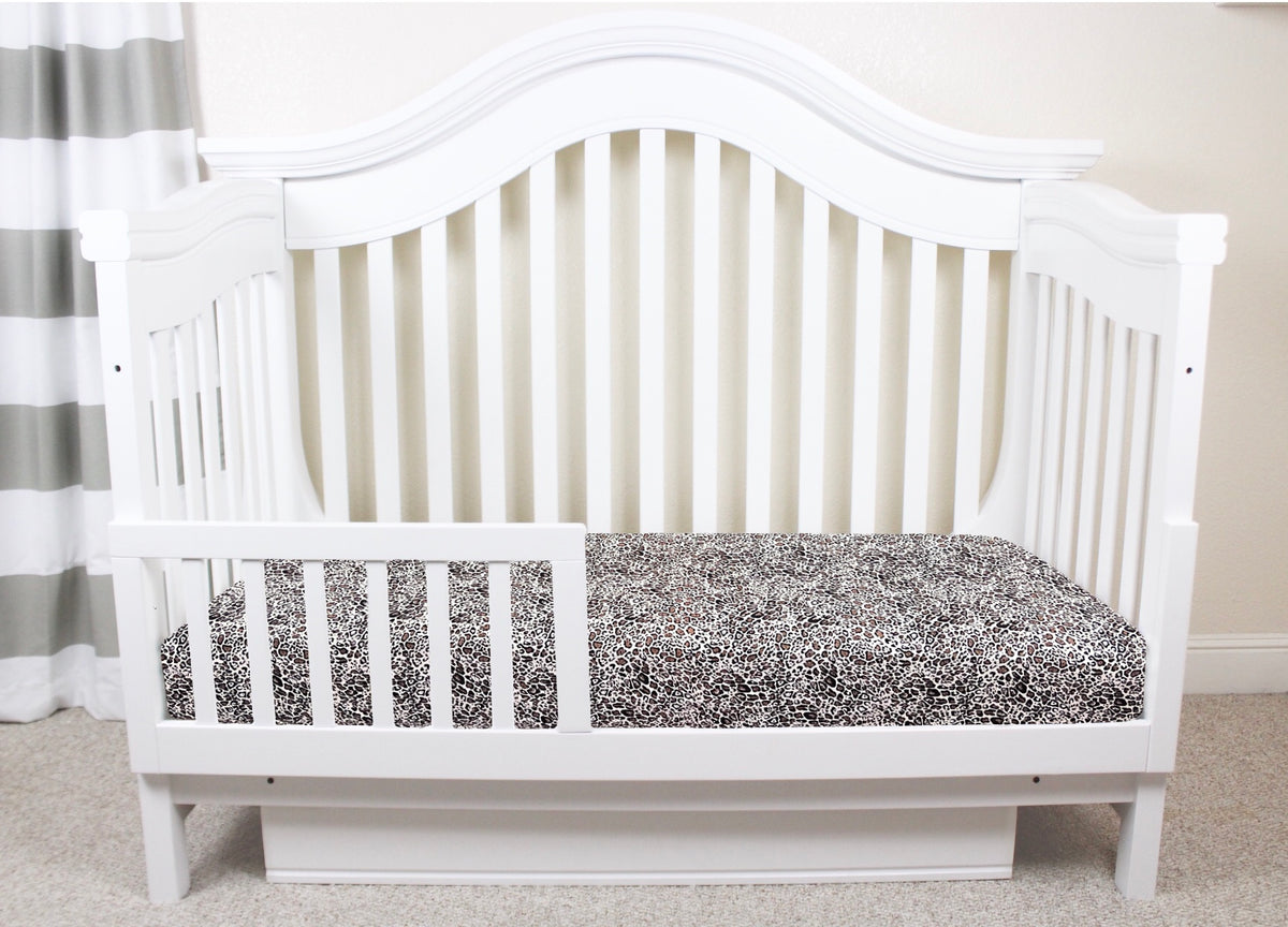 Leopard Crib Sheet or Changing Pad Cover – The Giggling Peanut