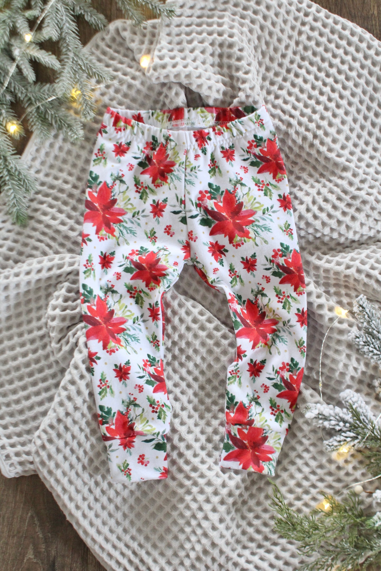 Poinsettia Leggings